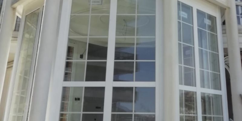 Diseño de ventanal poligonal