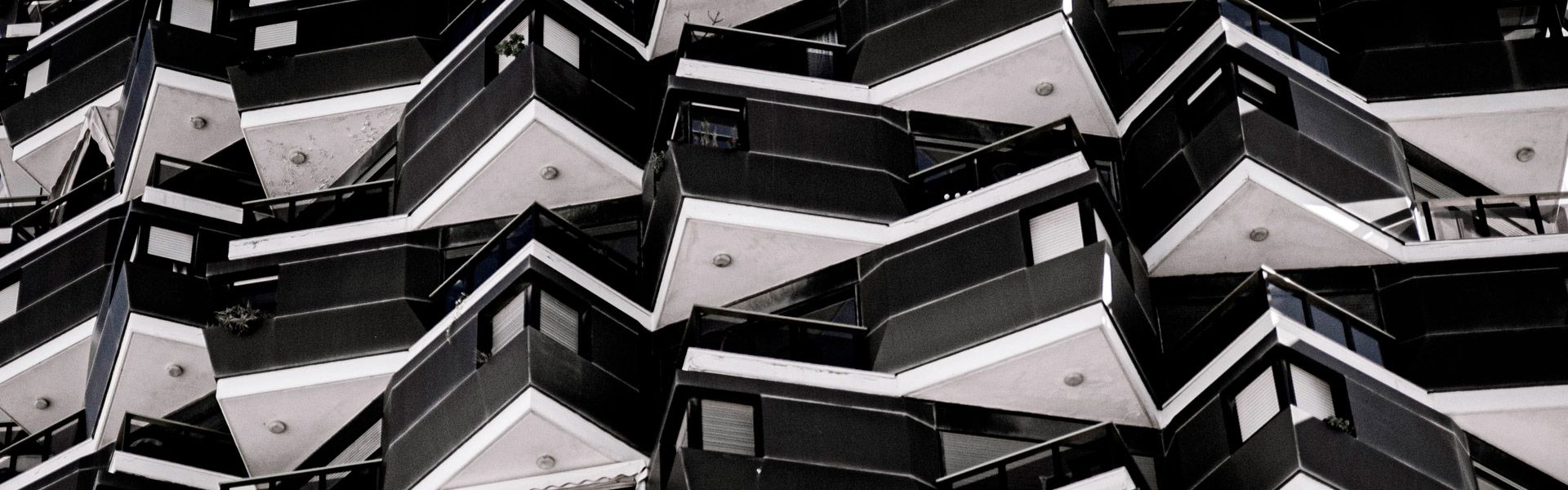 Servicios IKAN carpintería metálica