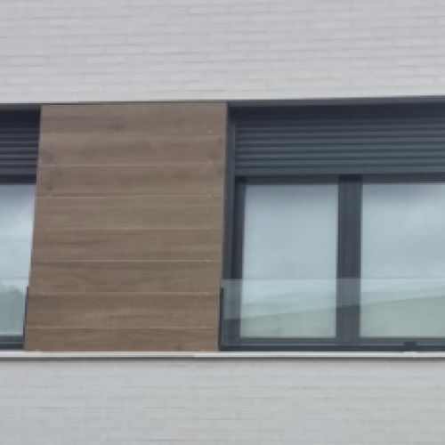 Detalle de ventanas en edificio